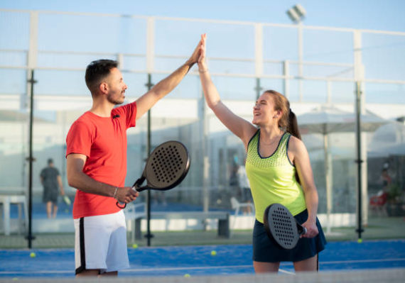 entreprise construction terrain de tennis